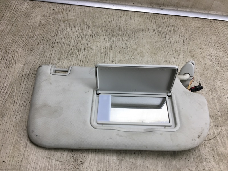 Козырек солнцезащитный правый FOCUS 10-18 2017 CB8 2.0 XQDA