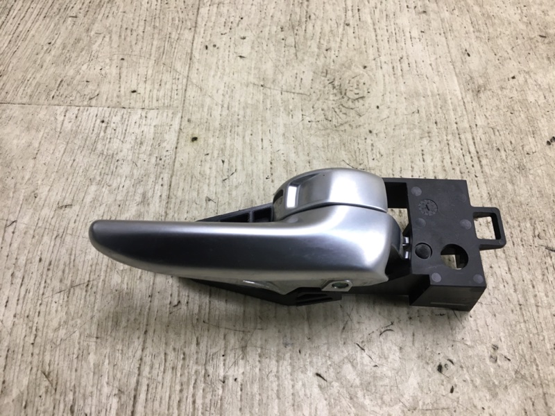 Ручка двери внутренняя передняя правая DART 12-16 2014 PF 2.4 ED6