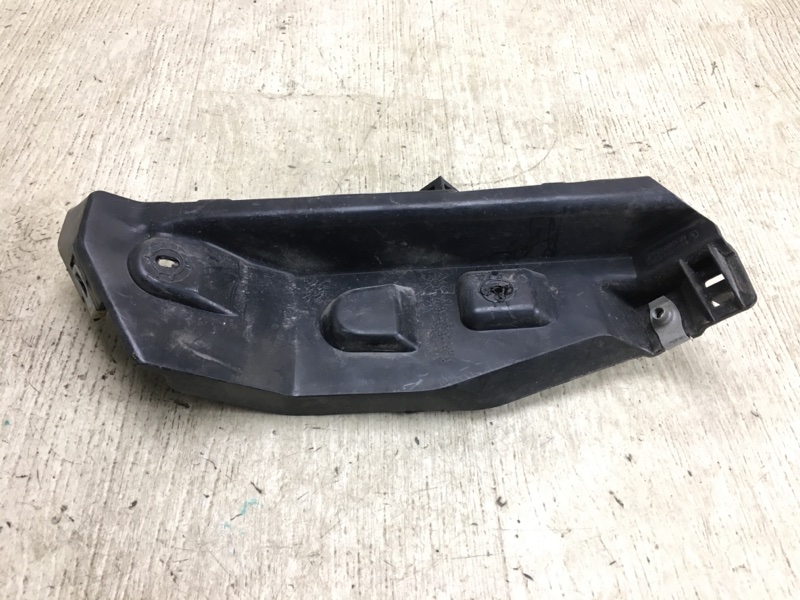 Кронштейн заднего бампера правый DODGE DART 12-16 2014 PF 2.4 ED6 68100722AB Б/У
