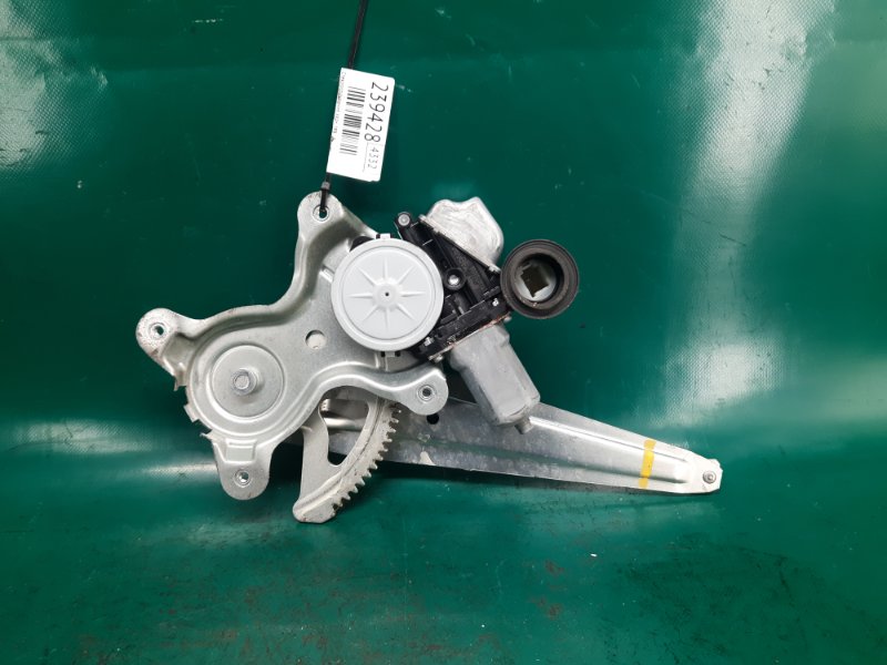 Стеклоподъемник задний левый LEXUS GS350 GS300 05-11 2009 Седан 3.5 69804-22200 Б/У