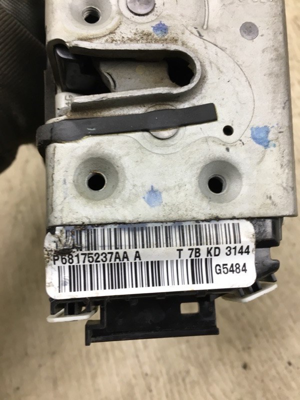 Замок двери задний левый DART 12-16 2014 PF 2.4 ED6