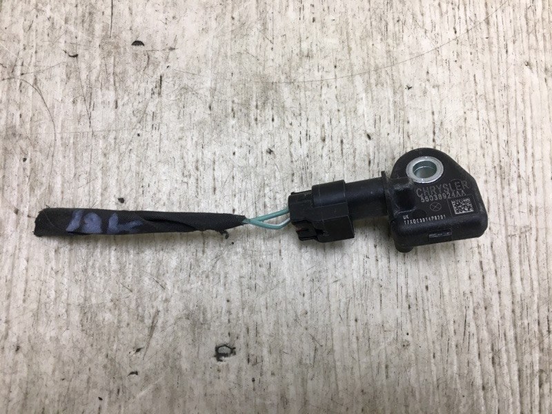 Датчик удара передний DODGE DART 12-16 2014 PF 2.4 ED6 56038924AA Б/У