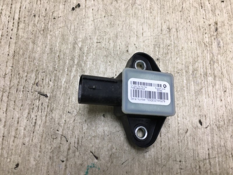 Датчик удара DODGE DART 12-16 2014 PF 2.4 ED6 56038925AA Б/У