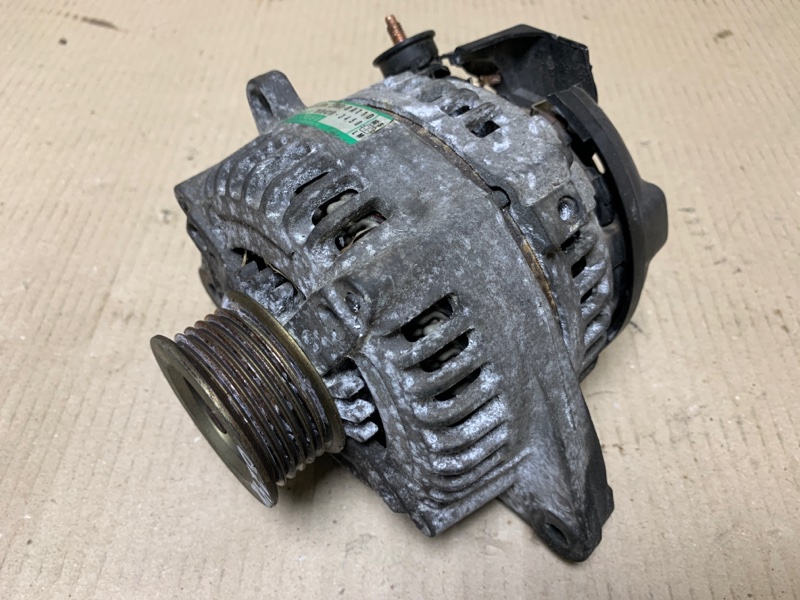 Запчасть генератор TOYOTA HIGHLANDER 01-07 2002 Внедорожник 3.0 1MZFE 27060-20170 Б/У Генератор TOYOTA HIGHLANDER 01-07 2002 Внедорожник 3.0 1MZFE 27060-20170 Б/У