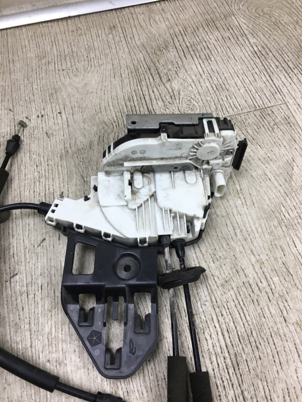 Замок двери задний правый DART 12-16 2014 PF 2.4 ED6