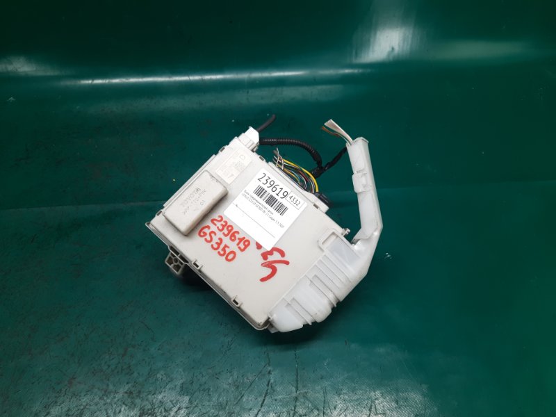 Блок предохранителей салон задний GS350 GS300 05-11 2009 Седан 3.5 Блок предохранителей салон задний GS350 GS300 05-11 2009 Седан 3.5