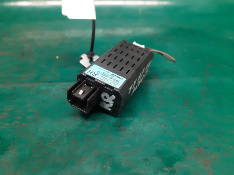 Блок электронный задний правый QX60/JX35 12-20 2017 Внедорожник 3.5 VQ35DD