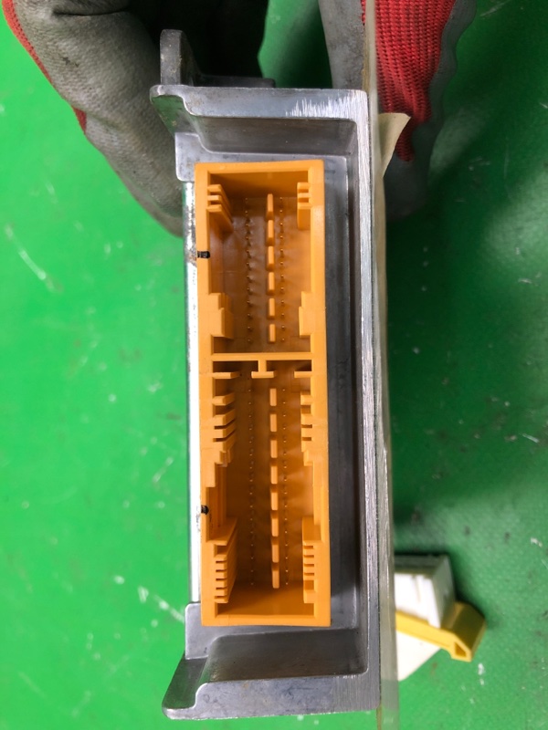 Блок управления AIRBAG FORTE/CERATO TD 08-13 2010 TD 2.0 G4KD