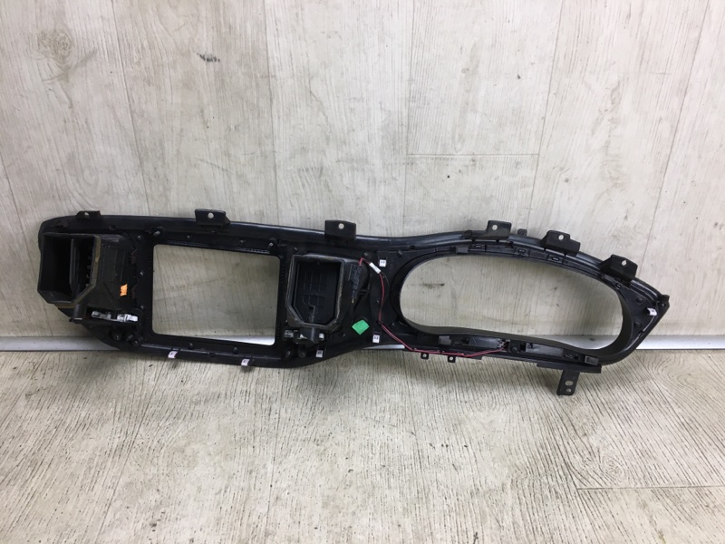 Накладка торпедо центр. DART 12-16 2014 PF 2.4 ED6