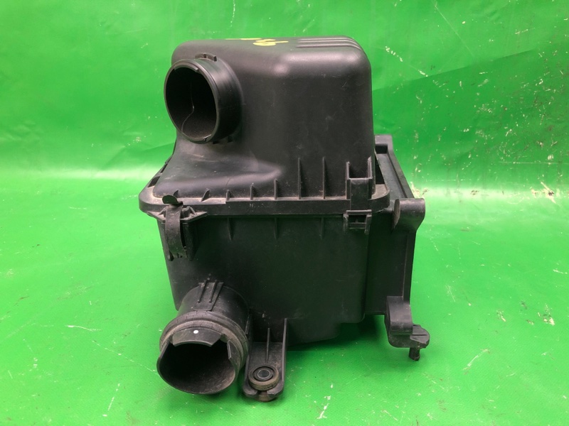 Запчасть корпус воздушного фильтра KIA FORTE/CERATO TD 08-13 2010 TD 2.0 G4KD 28110-1M400 Б/У Корпус воздушного фильтра KIA FORTE/CERATO TD 08-13 2010 TD 2.0 G4KD 28110-1M400 Б/У