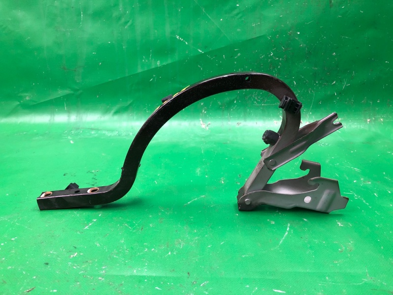 Петля крышки багажника левая KIA FORTE/CERATO TD 08-13 2010 TD 2.0 G4KD 792101M000 Б/У