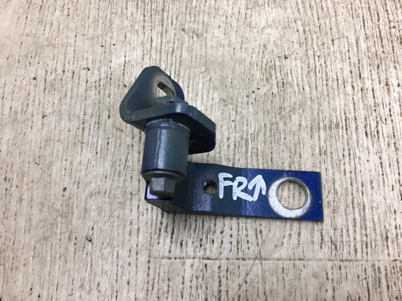 Петля двери верхняя передняя правая FORD FOCUS 10-18 2017 CB8 2.0 XQDA CP9Z-5422800-A Б/У