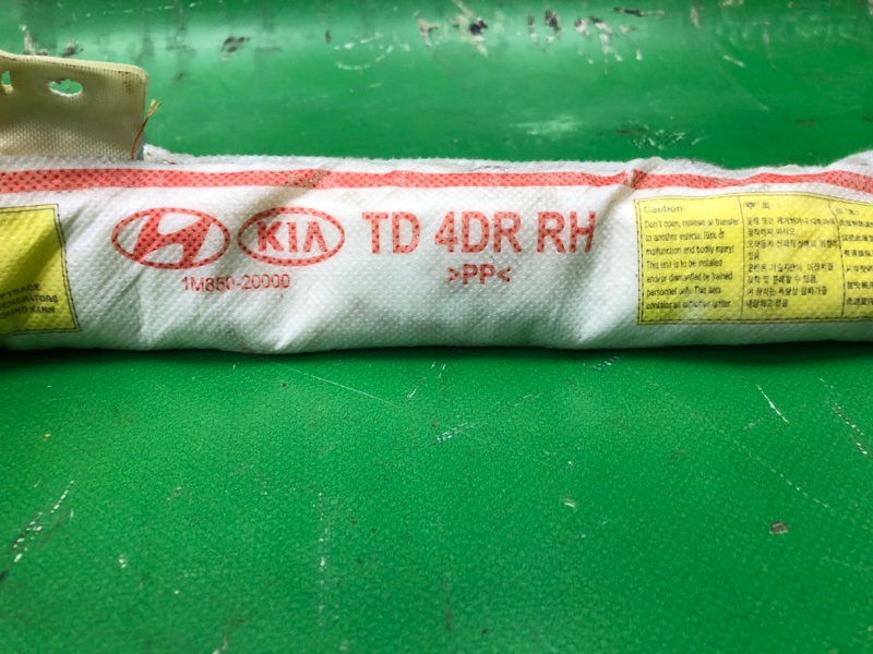 Подушка безопасности (штора) правая FORTE/CERATO TD 08-13 2010 TD 2.0 G4KD