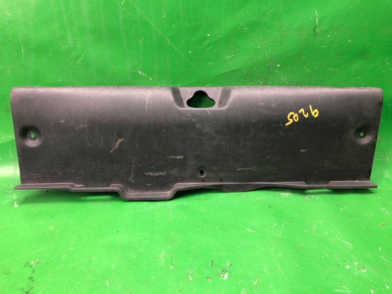 Накладка панели багажника внутренняя KIA FORTE/CERATO TD 08-13 2010 TD 2.0 G4KD 858231M000WK Б/У
