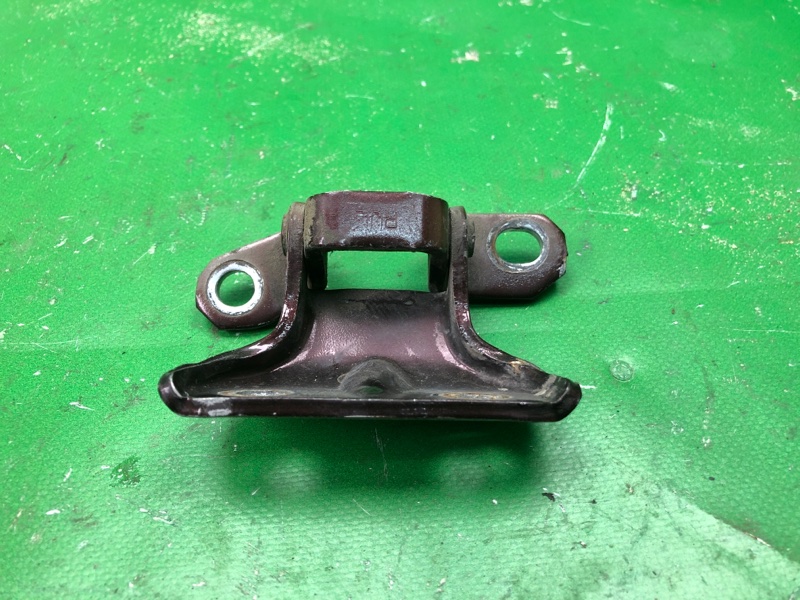 Петля двери верхняя задняя левая FORTE/CERATO TD 08-13 2010 TD 2.0 G4KD