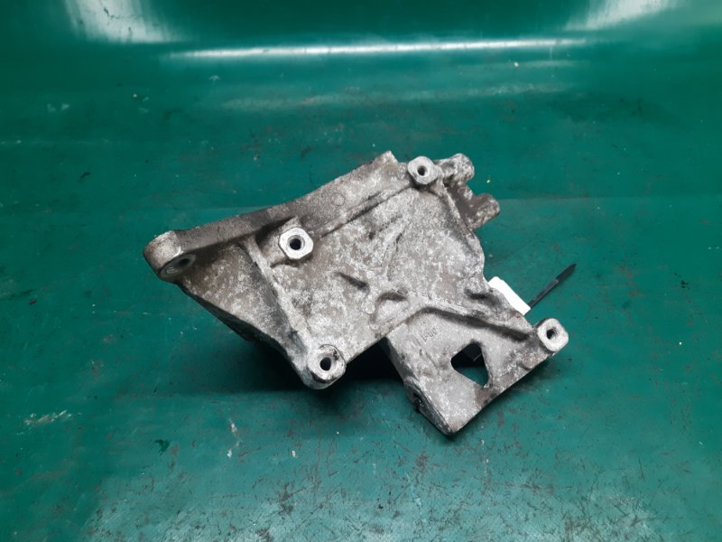 Кронштейн компрессора кондиционера IMPREZA 07-11 GE/GH 2009 Седан 2.5 EJ253