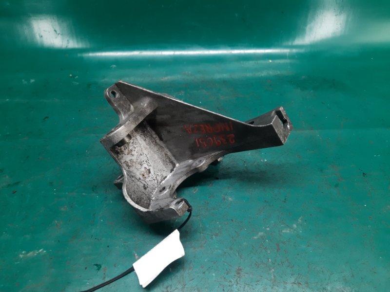 Запчасть кронштейн насоса гур SUBARU IMPREZA 07-11 GE/GH 2009 Седан 2.5 EJ253 22870AA110 Б/У Кронштейн насоса ГУР SUBARU IMPREZA 07-11 GE/GH 2009 Седан 2.5 EJ253 22870AA110 Б/У