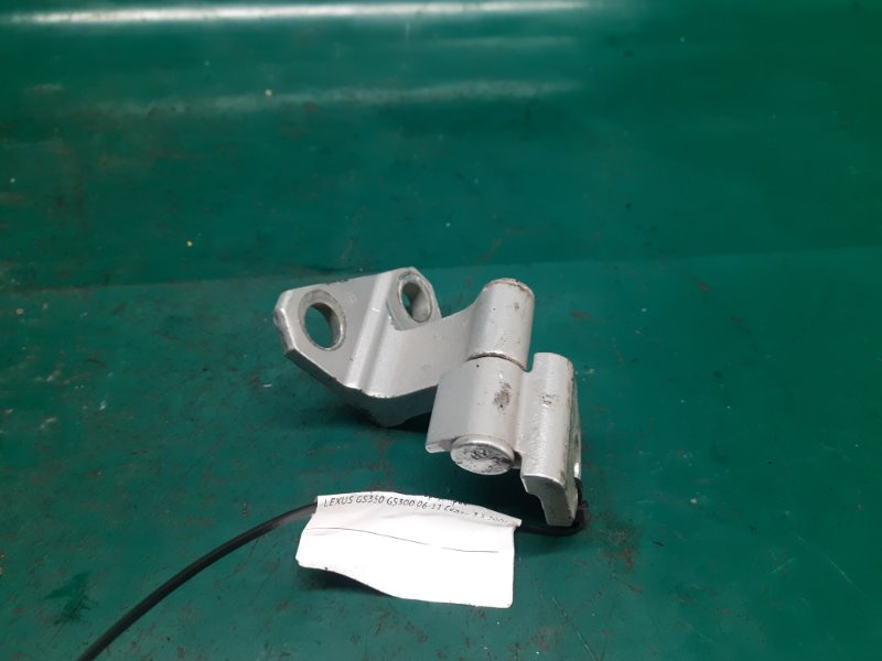 Петля двери нижняя передняя правая GS350 GS300 05-11 2009 Седан 3.5