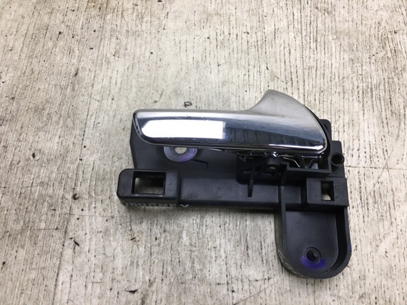 Ручка двери внутренняя передняя правая DODGE JOURNEY 08-20 2011 JC 3.6 ERB 68103386AA Б/У