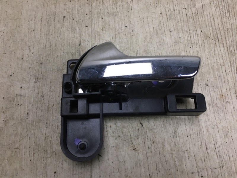 Ручка двери внутренняя передняя левая DODGE JOURNEY 08-20 2011 JC 3.6 ERB 68103387AA Б/У