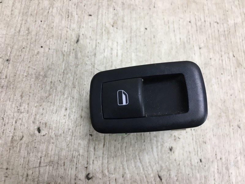 Кнопка стеклоподъемника задняя правая DODGE JOURNEY 08-20 2011 JC 3.6 ERB 68080842AA Б/У