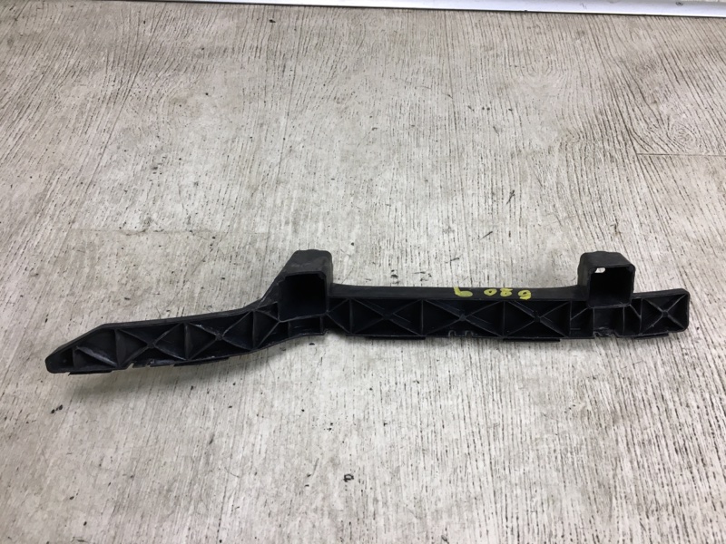 Кронштейн заднего бампера задний правый DODGE JOURNEY 08-20 JC 3.6 ERB