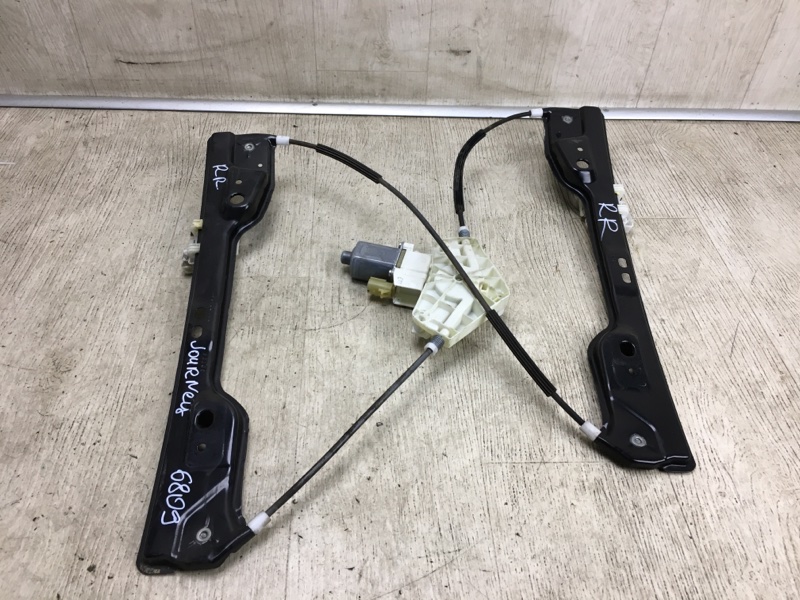 Запчасть стеклоподъемник задний правый DODGE JOURNEY 08-20 2011 JC 3.6 ERB 4589152AA Б/У Стеклоподъемник задний правый DODGE JOURNEY 08-20 2011 JC 3.6 ERB 4589152AA Б/У