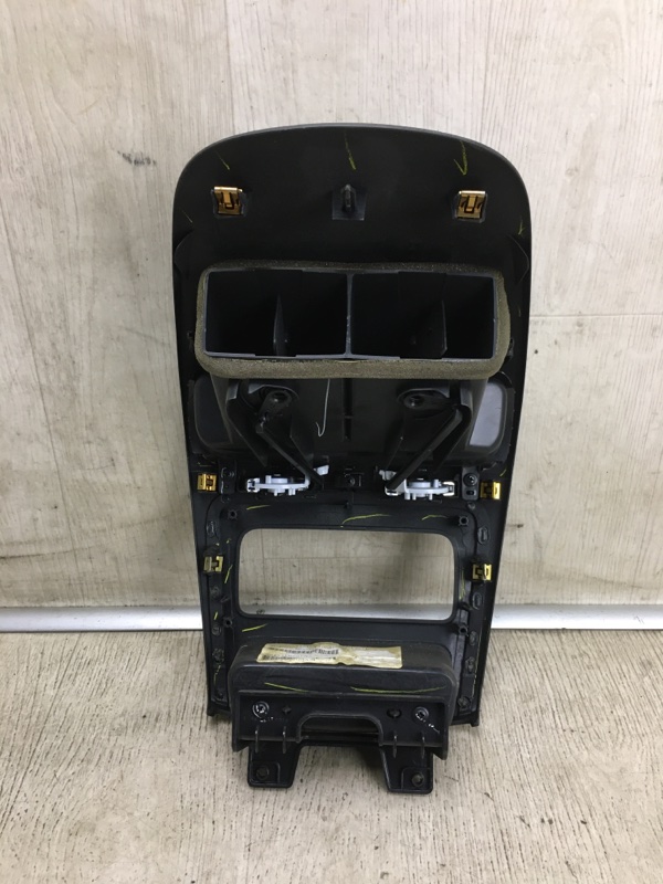 Накладка торпедо под магнитолу JOURNEY 08-20 2011 JC 3.6 ERB Накладка торпедо под магнитолу JOURNEY 08-20 2011 JC 3.6 ERB