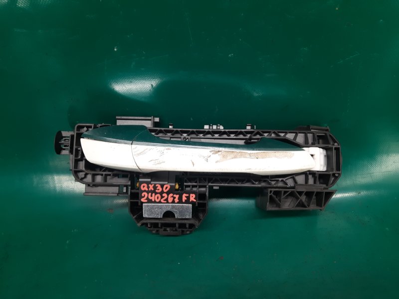 Запчасть ручка двери наружная передняя правая INFINITI QX30 16-20 2019 Внедорожник 2.0 20PET 80640-5DB0A Б/У Ручка двери наружная передняя правая INFINITI QX30 16-20 2019 Внедорожник 2.0 20PET 80640-5DB0A Б/У