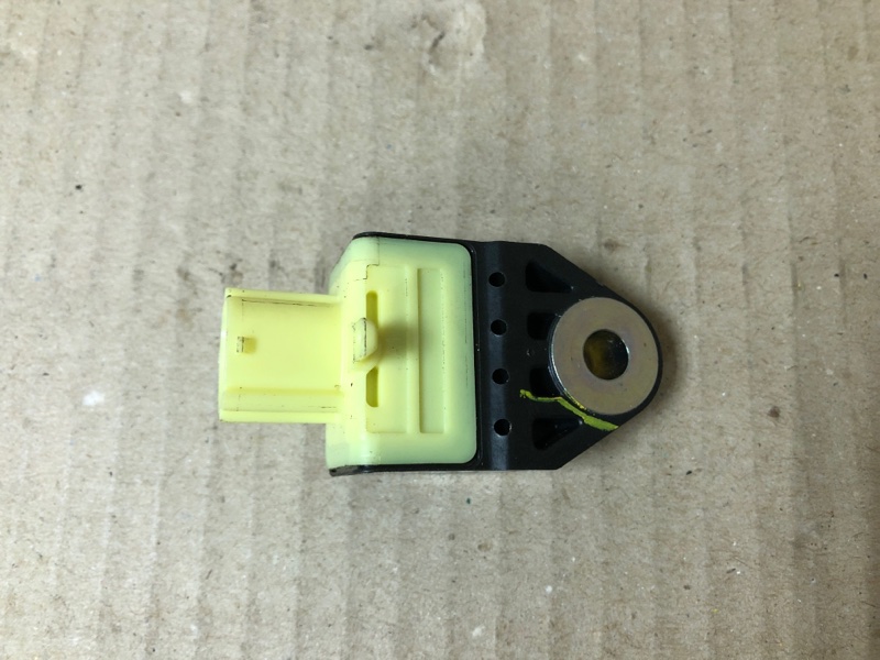 Датчик удара передний левый TOYOTA VENZA 09-16 Внедорожник 3.5 2GR-FE