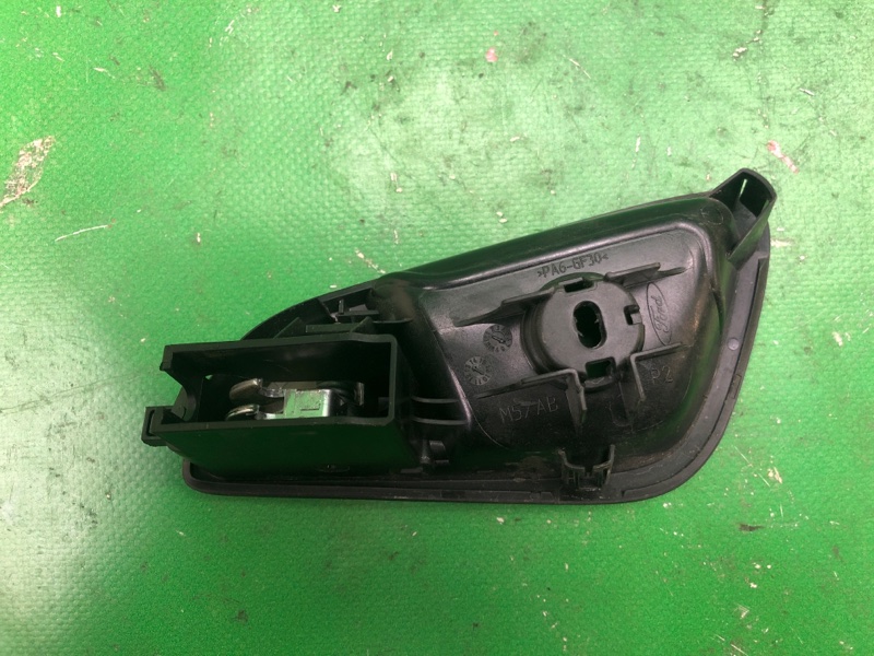 Ручка двери внутренняя правая FOCUS 10-18 2014 BK 2.0 XQDA