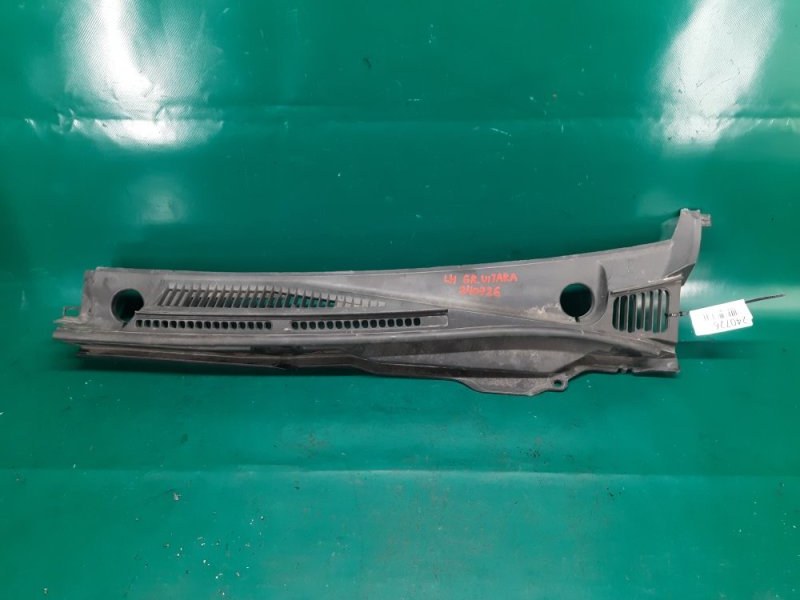 Пластик под лобовое стекло / Жабо левый SUZUKI GRAND VITARA 05-15 2007 Внедорожник 2.7 H27A 77320-65J00-5PK Б/У