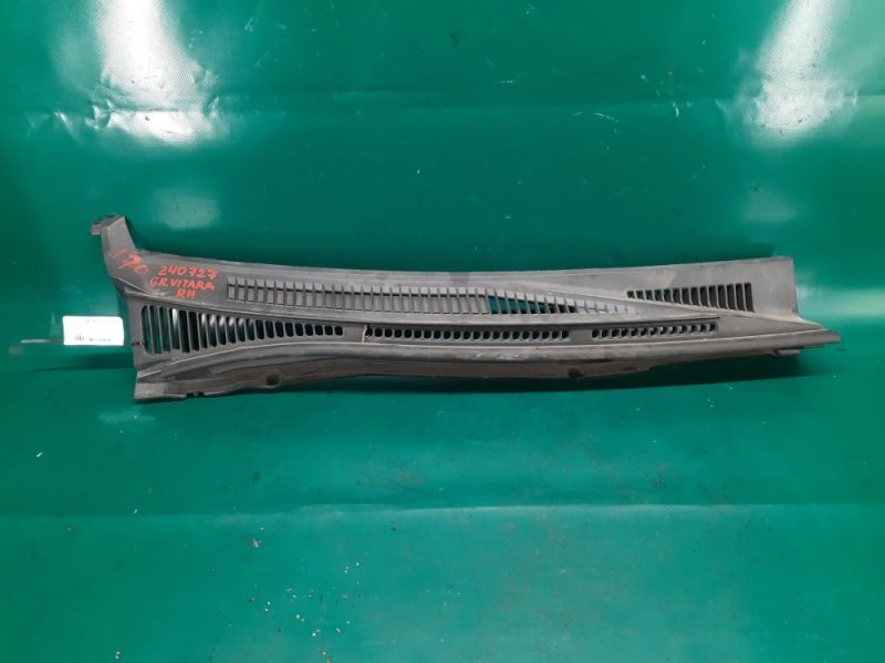 Запчасть пластик под лобовое стекло / жабо правый SUZUKI GRAND VITARA 05-15 2007 Внедорожник 2.7 H27A 77310-65J00-5PK Б/У Пластик под лобовое стекло / Жабо правый SUZUKI GRAND VITARA 05-15 2007 Внедорожник 2.7 H27A 77310-65J00-5PK Б/У