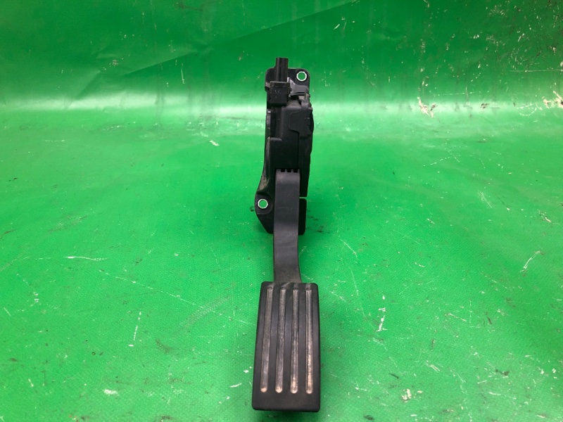 Педаль газа FORD FOCUS 10-18 2014 BK 2.0 XQDA BV6Z-9F836-A Б/У