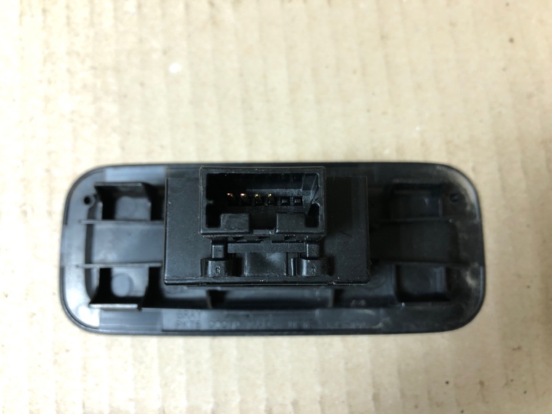 Кнопка закрывания крышки багажника INFINITI FX/QX70 S51 08-17 Внедорожник 3.7 VQ37VHR