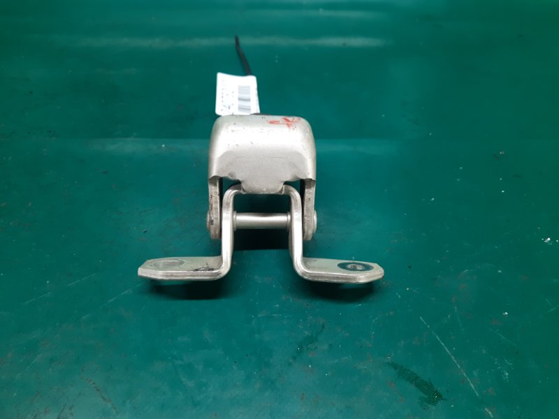 Петля двери верхняя передняя правая GRAND VITARA 05-15 2007 Внедорожник 2.7 H27A