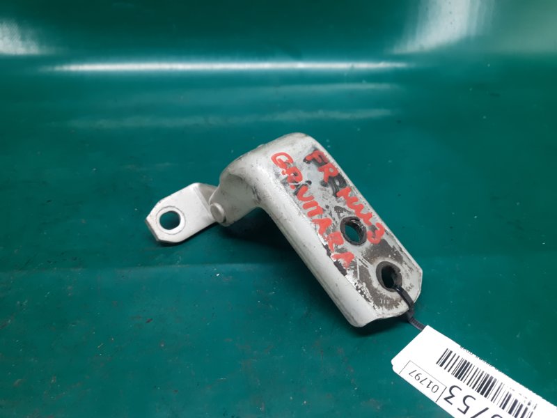 Петля двери нижняя передняя правая SUZUKI GRAND VITARA 05-15 2007 Внедорожник 2.7 H27A 69320-65J00 Б/У