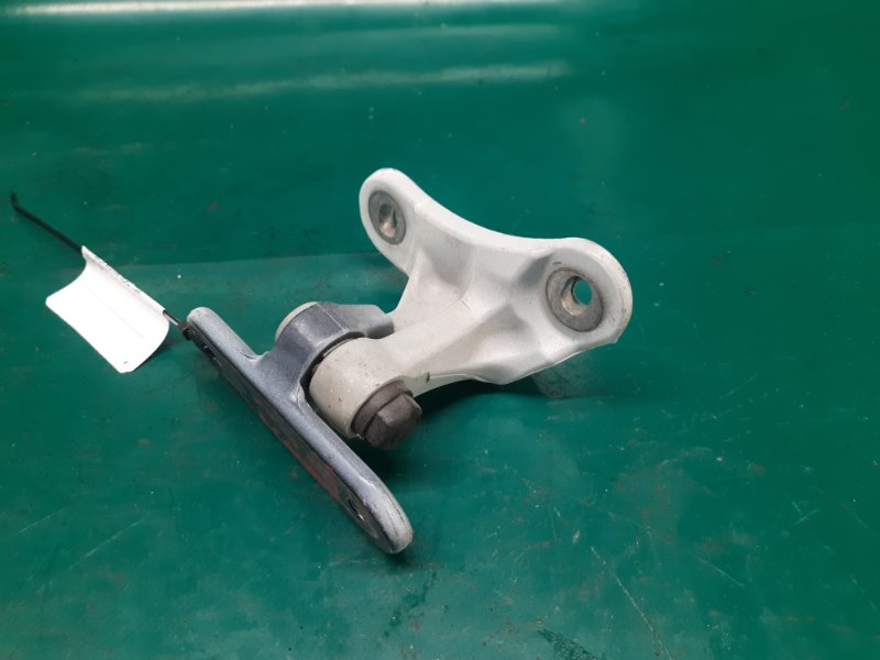 Петля двери верхняя передняя правая QX30 16-20 2019 Внедорожник 2.0 20PET Петля двери верхняя передняя правая QX30 16-20 2019 Внедорожник 2.0 20PET