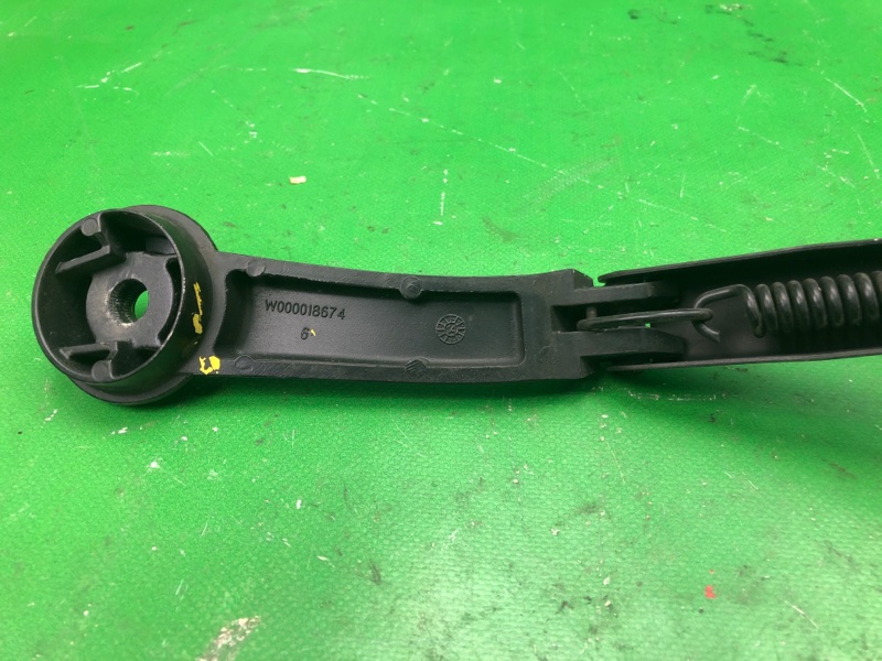 Поводок стеклоочистителя передний правый FORD FOCUS 10-18 BK 2.0 XQDA