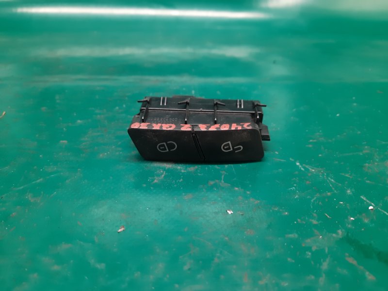 Кнопка центрального замка передняя правая INFINITI QX30 16-20 2019 Внедорожник 2.0 20PET 25210-5DA0A Б/У