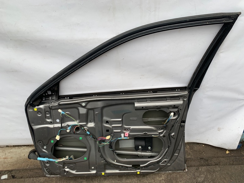 Дверь передняя правая CAMRY 30 02-06 2004 Седан 2.4 2AZFE Дверь передняя правая CAMRY 30 02-06 2004 Седан 2.4 2AZFE