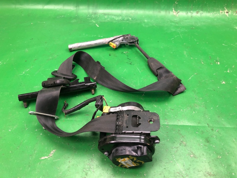 Запчасть ремень безопасности передний правый FORD FOCUS 10-18 2014 BK 2.0 XQDA DM5Z-54611B08-DB Б/У Ремень безопасности передний правый FORD FOCUS 10-18 2014 BK 2.0 XQDA DM5Z-54611B08-DB Б/У