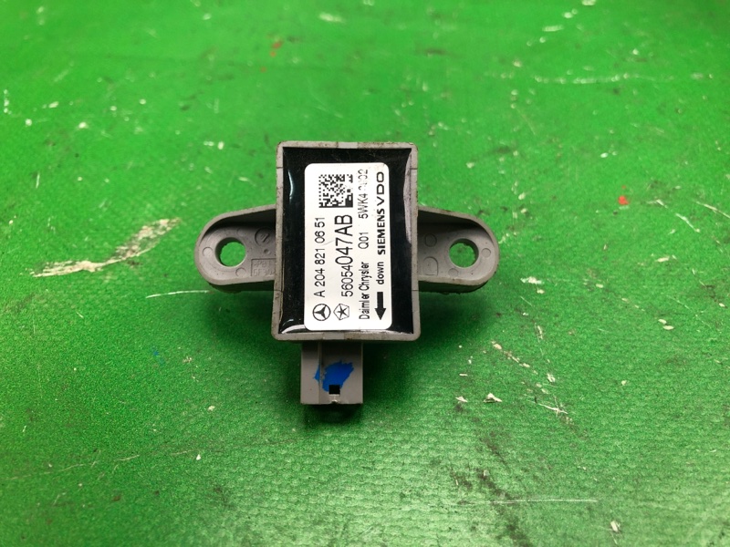 Датчик удара DODGE JOURNEY 08-20 2008 JC 3.5 EGF 56054047AB Б/У