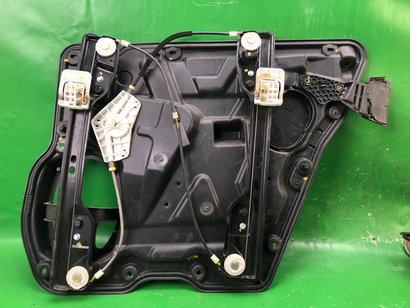 Стеклоподъемник задний левый JOURNEY 08-20 2008 JC 3.5 EGF