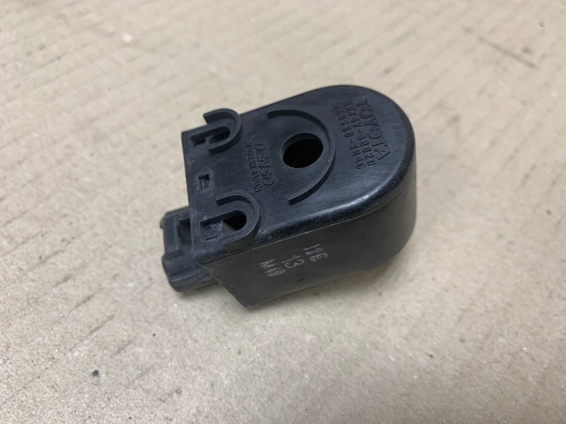 Звуковой зуммер TOYOTA CAMRY 30 02-06 2004 Седан 2.4 2AZFE 89747-48020 Б/У