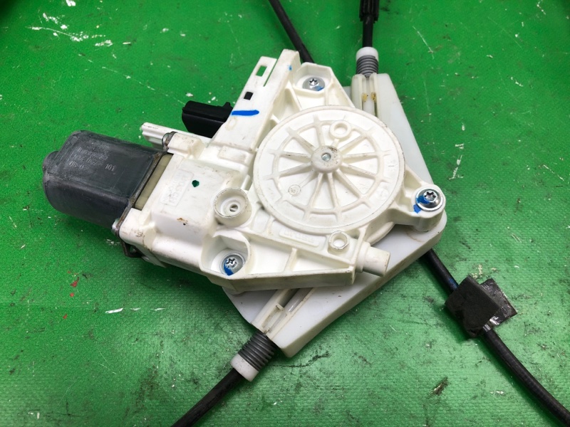 Стеклоподъемник передний правый JOURNEY 08-20 2008 JC 3.5 EGF