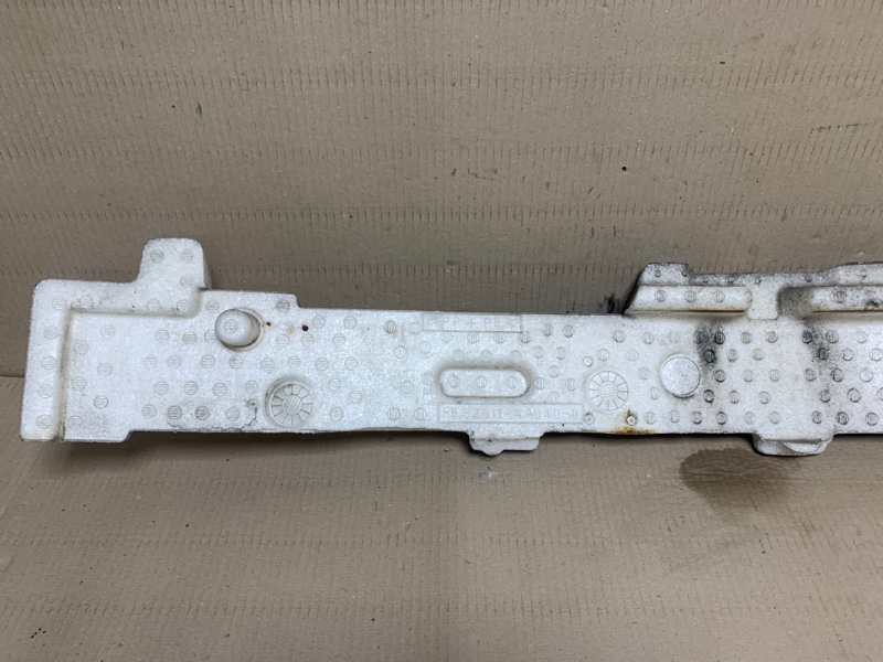 Наполнитель бампера передний CAMRY 30 02-06 2004 Седан 2.4 2AZFE