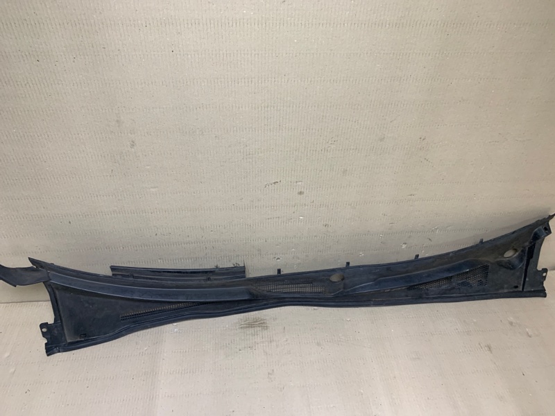 Пластик под лобовое стекло / Жабо CAMRY 30 02-06 2004 Седан 2.4 2AZFE