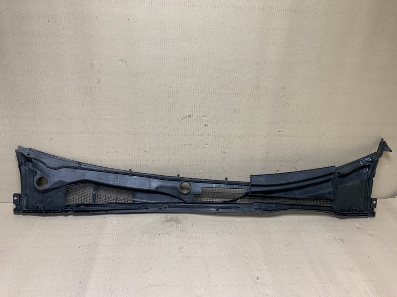 Пластик под лобовое стекло / Жабо CAMRY 30 02-06 2004 Седан 2.4 2AZFE