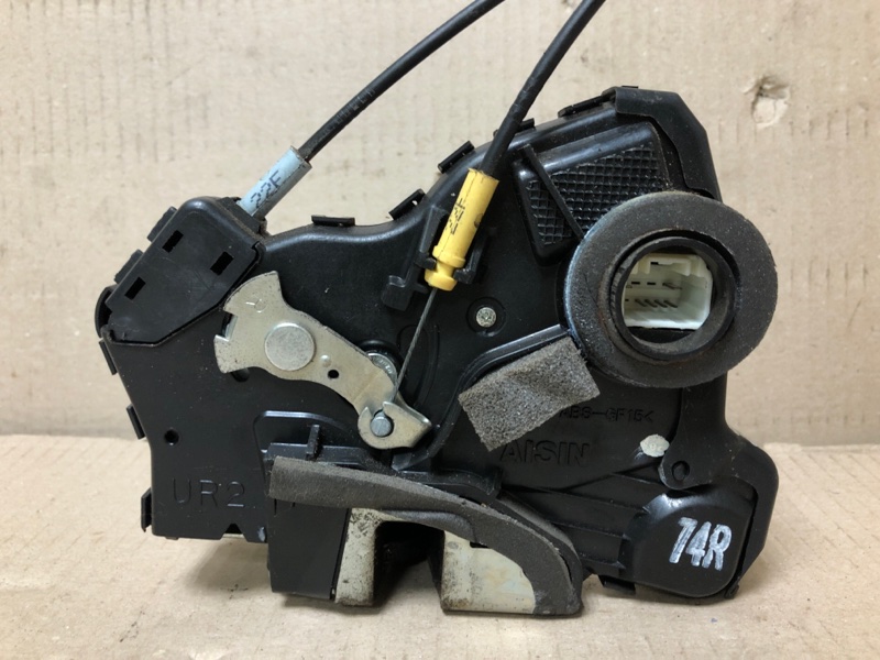 Замок двери передний правый TOYOTA SOLARA 03-09 COUPE 2.4 2AZFE 69030-0E010 Б/У